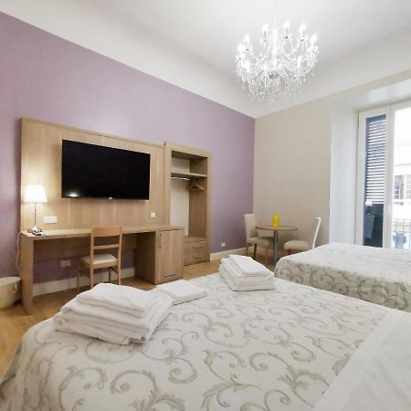 Opera Relais 85 Panzió Messina Kültér fotó