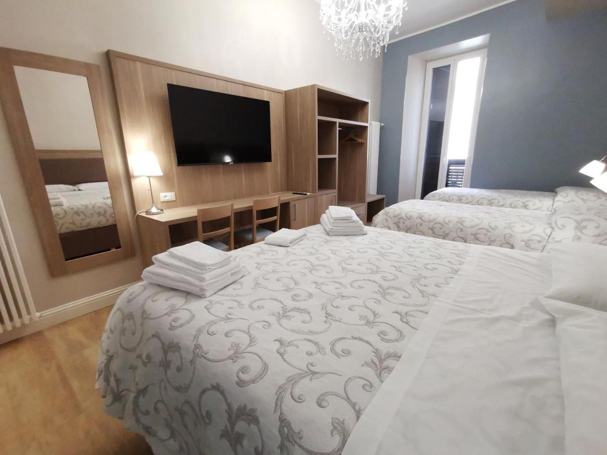 Opera Relais 85 Panzió Messina Kültér fotó
